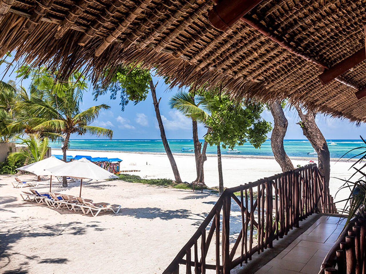 diani beach tumbonas 423e